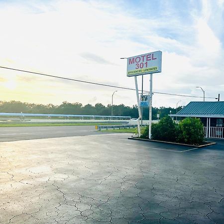 Motel 301 Orient Park 外观 照片